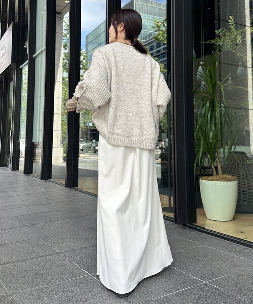 DouDou(ドゥドゥ)の「【WEB限定】リングヤーンクルーネックプルオーバー(ニット/セーター・レディース・アイボリー/チャコールグレー/オレンジ・FREE)」の8枚目の写真