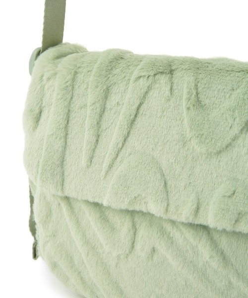 NIKE（ナイキ）の「【NIKE】フューチュラ 365 フェイクファー クロスボディバッグ (1L)（ショルダーバッグ・レディース・ブラック/ライトグリーン・FREE）」の7枚目の写真