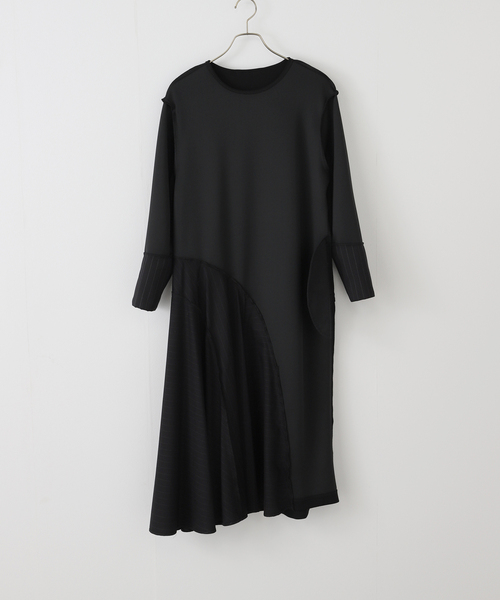La TOTALITE(ラトータリテ)の「【MARECHAL TERRE/マルシャルテル】ダンボールニットコンビワンピース(ワンピース・レディース・ブラック/グリーン・FREE)」の13枚目の写真