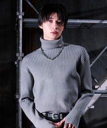 Ellno Loset | 箔プリントタートルニット/フィンガーホール付き(ニット/セーター)