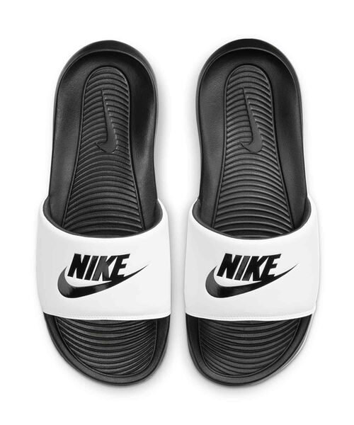 NIKE(ナイキ)の「ナイキ ビクトリー ワン メンズスライド / Nike Victori One Men's Slide CN9675-005 Black(サンダル・メンズ・ブラック系その他2・24/25/26/27/28/29/30)」の3枚目の写真