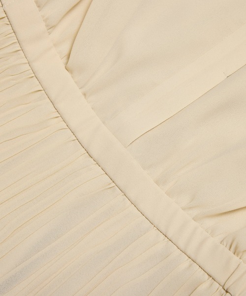 ROPE'（ロペ）の「ジョーゼットシフォンプリーツワンピース・25AW（ワンピース・レディース・ベージュ/ネイビー・36/38）」の11枚目の写真