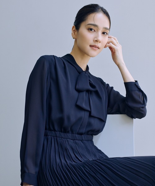 セルフォード　ジョーゼットプリーツロングワンピース　ネイビー　光沢感　S ジョーゼットシフォンプリーツワンピース・25AW（ワンピース）｜ROPE