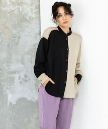 バックギャザーシャツ