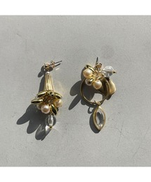 【musk】ふんだんビーズとチャームのピアス(MA)