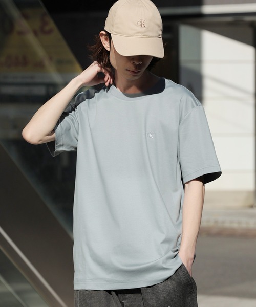 Calvin Klein（カルバン・クライン）の「Calvin Klein/カルバンクライン SS REG LIQUID COTTON TEE Tシャツ メンズ 秋物 秋服 2026年秋冬（Tシャツ/カットソー・メンズ・グレー/ホワイト/ブラック・XL/L/M/S）」の21枚目の写真