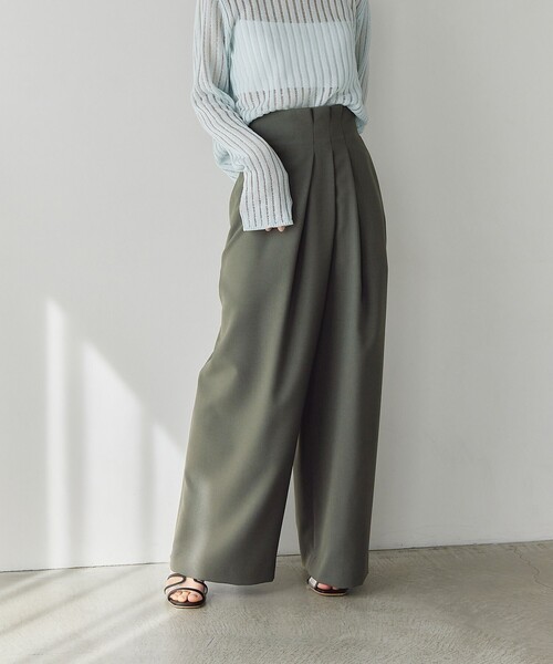EMMEL REFINES(エメルリファインズ)の「<EMMEL REFINES>EM ラップライク タックパンツ(その他パンツ・レディース・ベージュ/オリーブ・M/S/XS)」の9枚目の写真