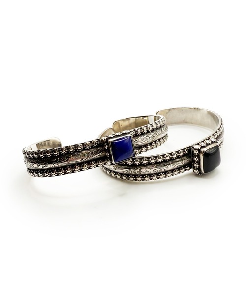 Indian Jewelry(インディアンジュエリー)の「THEATER シアター センタースクエアストーンシルバーバングル Made in USA(バングル/リストバンド・メンズ・ブルー/ブラック・FREE)」の12枚目の写真