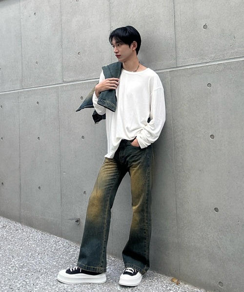 Otte(オッテ)の「Uネックシンプルトップス(Tシャツ/カットソー・メンズ・ホワイト・MEDIUM/LARGE/X-LARGE/XX-LARGE)」の4枚目の写真