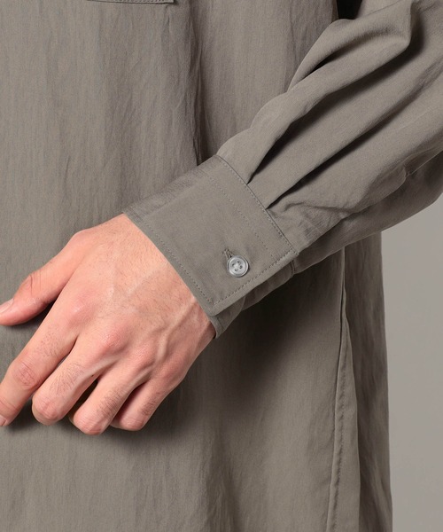 Grand PARK(グランドパーク)の「レーヨンナイロンドビーオーバーシャツ(シャツ/ブラウス・メンズ・ベージュ/グリーン/ホワイト・MEDIUM/LARGE)」の9枚目の写真