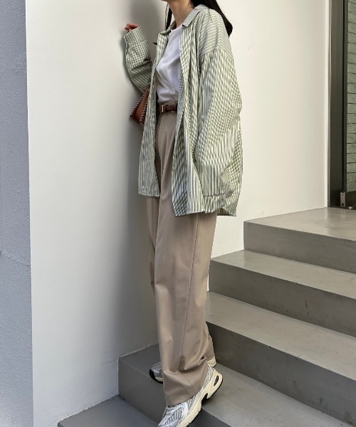 Reurie'(レウリィ)の「カラーストライプシャツ/color stripe shirt 長袖 襟付き シンプル カジュアル リラクシー ベーシック 羽織り ピンストライプ(シャツ/ブラウス・レディース・グリーン/ブルー・FREE)」の8枚目の写真