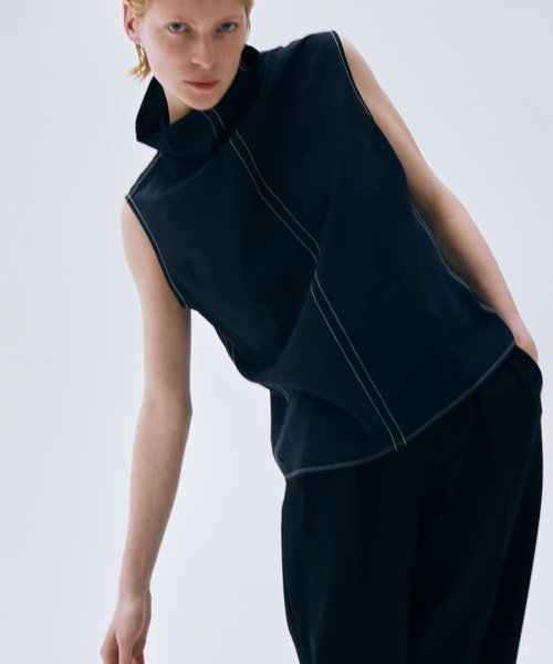 CREDONA（クレドナ）の「DRAPE STITCH SHIRTS/ドレープステッチシャツ（シャツ/ブラウス・レディース・ベージュ/ネイビー/ホワイト・FREE）」の15枚目の写真