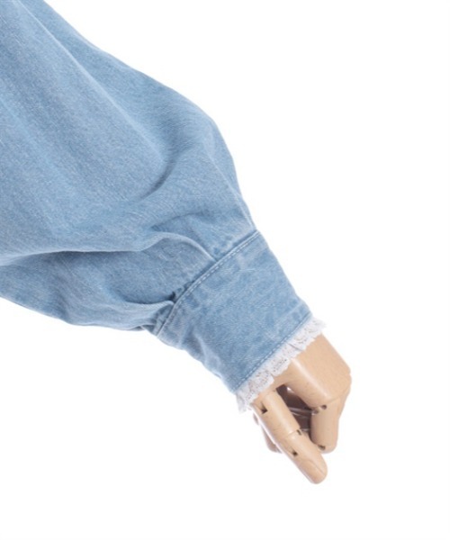 axes femme(アクシーズファム)の「レース×フリルデニムジャケット(デニムジャケット・レディース・ワンウォッシュ/インディゴブルー/ホワイト・FREE)」の13枚目の写真