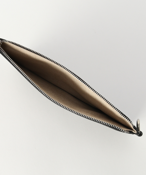 LEMAIRE（ルメール）の「LEMAIRE (ルメール) LARGE CROISSANT BAG BG0000LL095（ショルダーバッグ・メンズ・ブラック・FREE）」の8枚目の写真