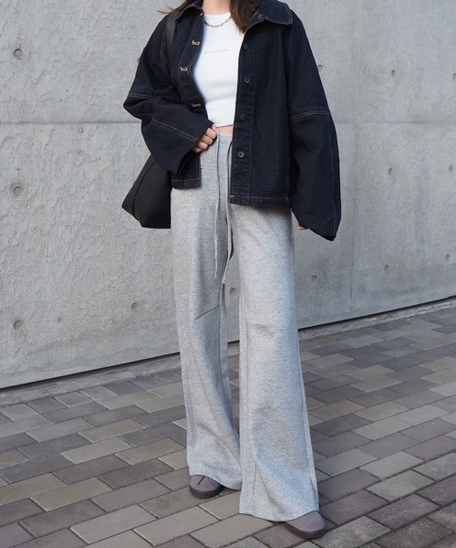 LAULEN(ローレン)の「high waist flare wide sweat pants /ハイウエスト フレア ワイド スウェット パンツ(スウェットパンツ・レディース・ブラック/グレー/チャコールグレー・S/M)」の4枚目の写真
