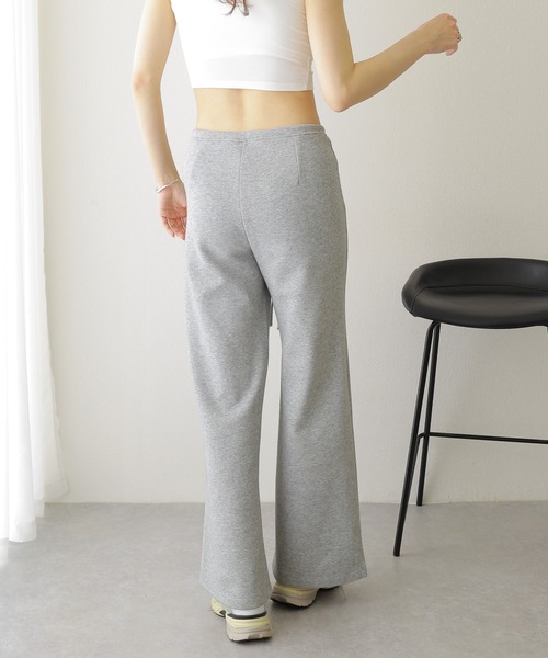 LAULEN(ローレン)の「high waist flare wide sweat pants /ハイウエスト フレア ワイド スウェット パンツ(スウェットパンツ・レディース・ブラック/グレー/チャコールグレー・S/M)」の7枚目の写真