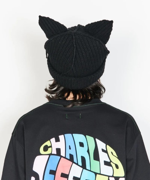Charles Jeffrey Loverboy（チャールズジェフリーラバーボーイ）の「Charles Jeffrey LOVERBOY/チャールズジェフリーラバーボーイ/CHUNKY EARS BEANIE（ニットキャップ/ビーニー・レディース・ブラック/ホワイト系2/エンジ/モスグリーン/ピンク/ブルー・F）」の16枚目の写真