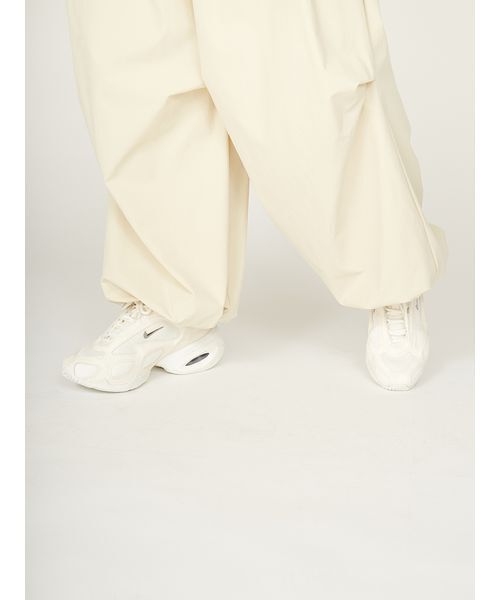 パラシュートパンツ（その他パンツ）｜emmi（エミ）の
