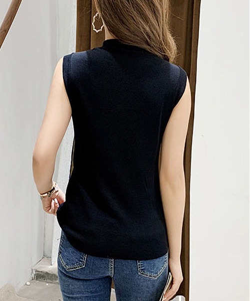 BLANC FICELLE（ブランフィセル）の「ノースリーブ　ハイネック（Tシャツ/カットソー・レディース・グリーン/ピンク/グレー/ネイビー/ベージュ/ブラック/ホワイト・FREE）」の17枚目の写真