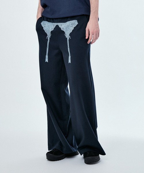 M TO R(ムウトアール)の「TROMPE GARTER PRINT BUGGY SWEAT PT(その他パンツ・レディース・ライトグレー/ネイビー・42/40/38)」の16枚目の写真