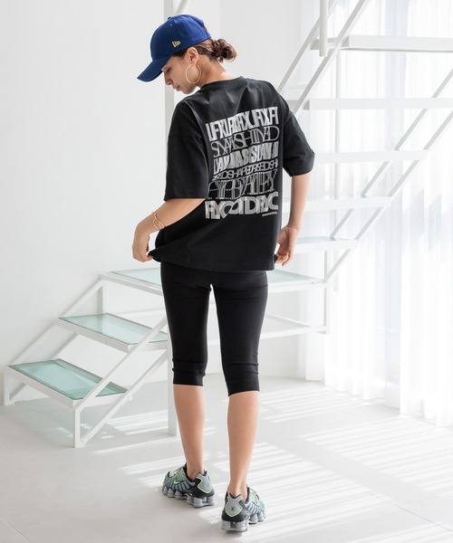 HEREIAM(ヘレイアム)の「【HEREIAM】ユニセックス/DEGIT CODE TEE(Tシャツ/カットソー・メンズ・パープル/ホワイト/ピンク/ブラック・MEDIUM/LARGE)」の7枚目の写真