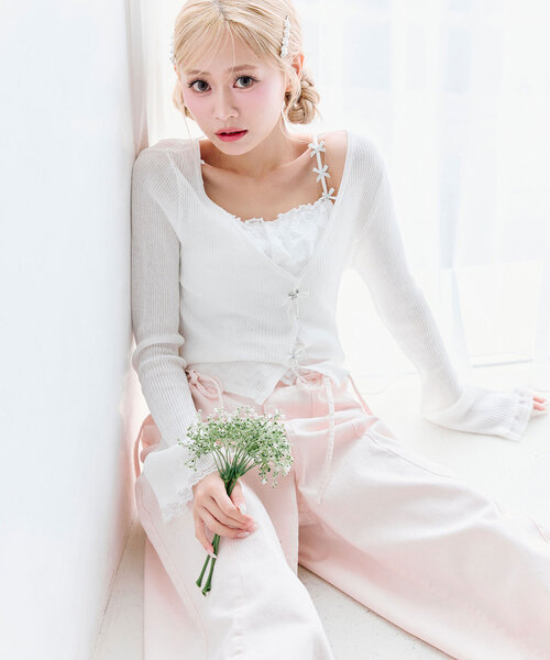 OLIVE des OLIVE（オリーブデオリーブ）の「ビーズリボンVカーデ（カーディガン/ボレロ・レディース・オフホワイト/ブラック/ピンク/イエロー・FREE）」の11枚目の写真