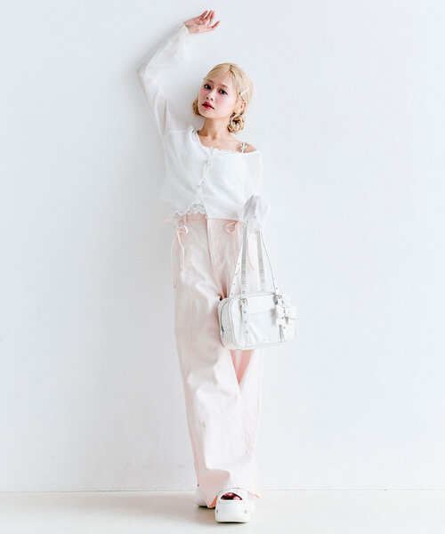 OLIVE des OLIVE（オリーブデオリーブ）の「ビーズリボンVカーデ（カーディガン/ボレロ・レディース・オフホワイト/ブラック/ピンク/イエロー・FREE）」の12枚目の写真