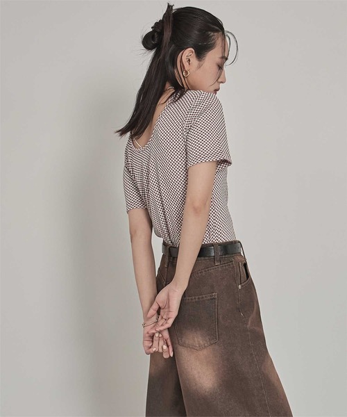 miette(ミエット)の「前後2wayギンガムチェック半袖トップス(Tシャツ/カットソー・レディース・ブルー/ブラック/ブラウン・FREE)」の13枚目の写真