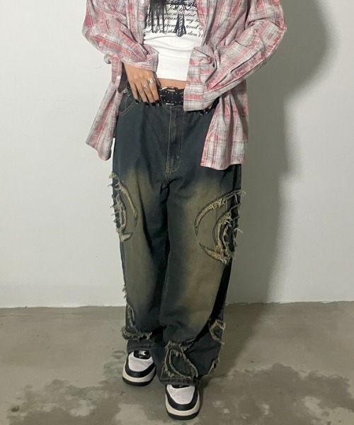 A‘gem 9（エージェムナイン）の「A'GEM/9 × .kom『FREEDEE/フリーディー』サイドカットオフバギーデニム（デニムパンツ・メンズ・ブラック/ブルー・L）」の15枚目の写真