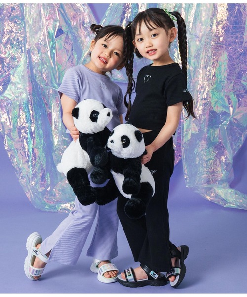 ANAP kids(アナップキッズ)の「ラインストーン ロゴ スリット フレア テレコ パンツ【セットアップ着用可】(その他パンツ・キッズ・ブラック/ラベンダー・110/130/120)」の6枚目の写真