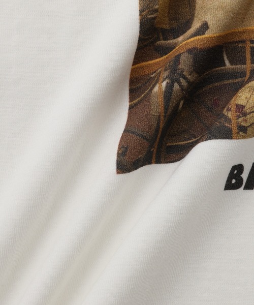 TANGTANG（タンタン）の「【TANGTANG for ADAM ET ROPE'】別注 GASATANG BA DE YA LA MODE（Tシャツ/カットソー・メンズ・ホワイト・M/XL/L）」の16枚目の写真