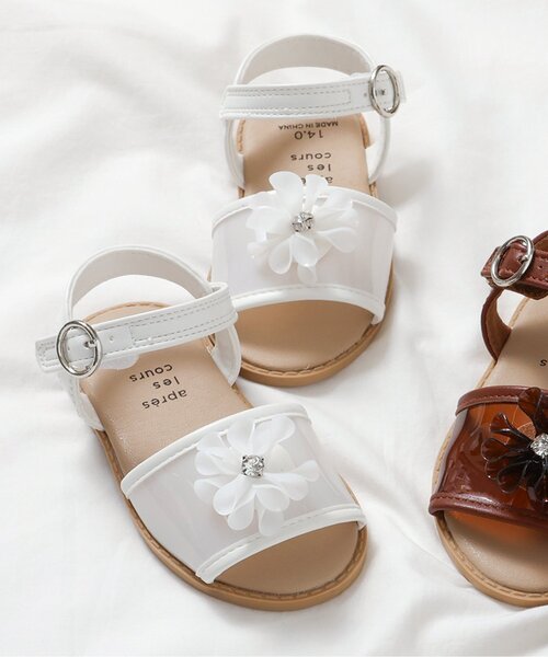 apres les cours(アプレレクール)の「クリアフラワーモチーフサンダル(サンダル・キッズ・アイボリー/ブラウン・19/18/17/16/15 /14)」の2枚目の写真