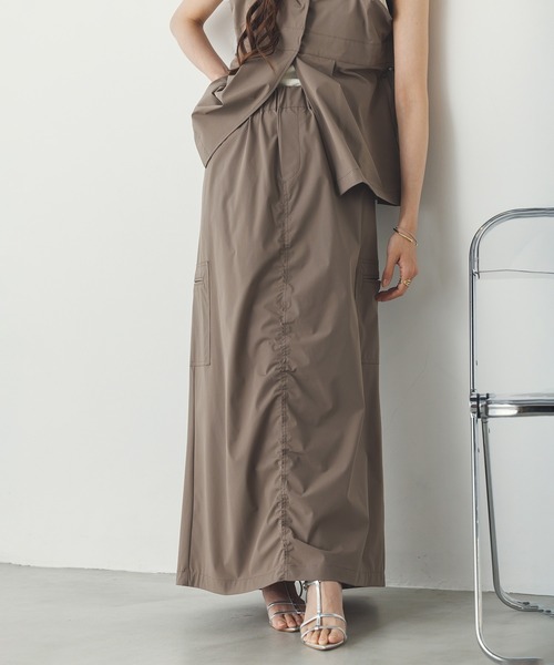 hunch（ハンチ）の「【接触冷感】シャーリング カーゴスカート（スカート・レディース・モカ/イエロー/ブラック・FREE）」の2枚目の写真