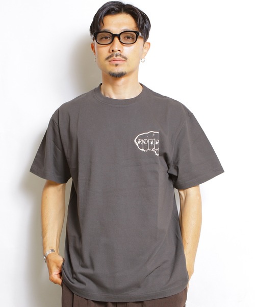 ROTAR(ローター)の「Knuckle 1p Tee(Tシャツ/カットソー・メンズ・オフホワイト/ピンク系その他/スミクロ/ライトオリーブ・SMALL/MEDIUM/LARGE/X-LARGE)」の2枚目の写真