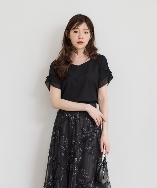 12Twelve Agenda(トゥエルブ アジェンダ)の「ハートネック異素材タックスリーブカットソープルオーバー(Tシャツ/カットソー・レディース・オフホワイト/ブラック/サックスブルー・M)」の20枚目の写真
