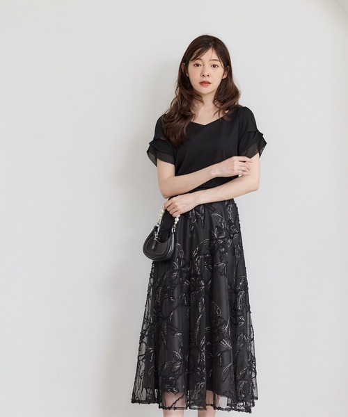 12Twelve Agenda(トゥエルブ アジェンダ)の「ハートネック異素材タックスリーブカットソープルオーバー(Tシャツ/カットソー・レディース・オフホワイト/ブラック/サックスブルー・M)」の21枚目の写真