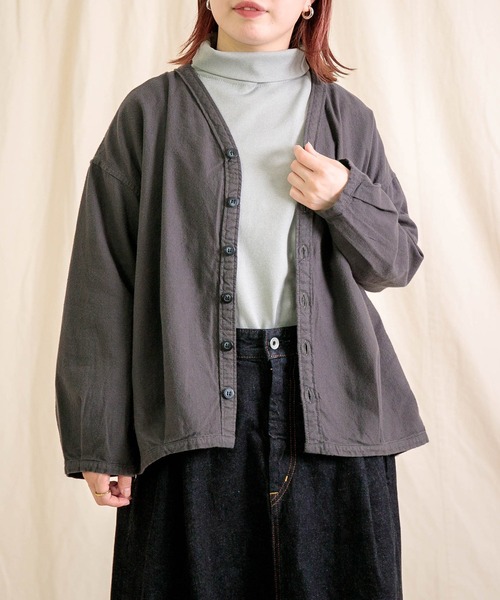 Brocante（ブロカント）の「[Brocante / ブロカント] 20sフランネル カルディガンシャツ（シャツ/ブラウス・レディース・ダークグリーン/チャコールグレー/アイボリー/ネイビー・2）」の10枚目の写真