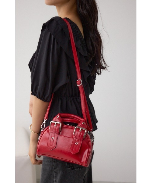 AZUL by moussy（アズールバイマウジー）の「バックルベルトハンドルバッグ（ショルダーバッグ・レディース・ブラック/レッド/アンティークシルバー・FREE）」の20枚目の写真