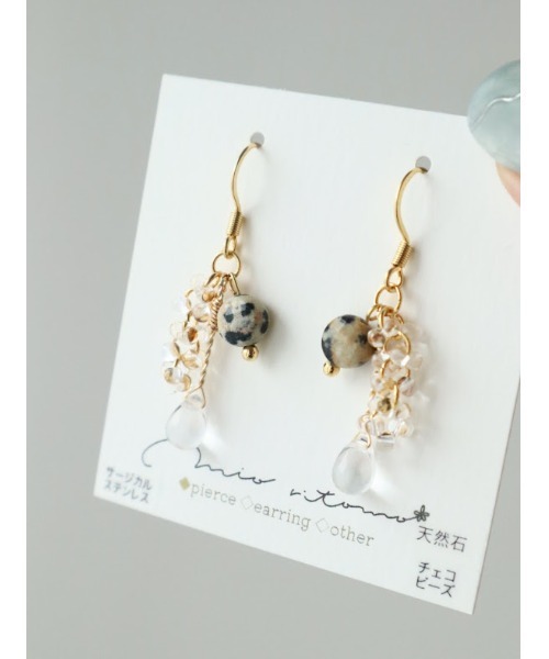 tone(トーン)の「【mio ritomo】天然石×チェコガラスビーズ ピアス(MA)(ピアス(両耳用)・レディース・ゴールド・FREE)」の6枚目の写真