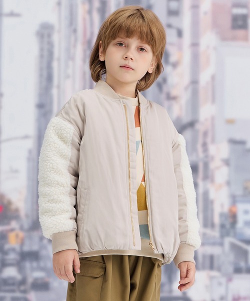 combimini(コンビミニ)の「MA-1中綿ブルゾン(ブルゾン・キッズ・グレイッシュベージュ/ベージュ・110/120/130/140)」の16枚目の写真