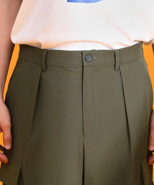 THE SHOP TK (ザ ショップ ティーケー )の「mizugiwa水陸両用カーゴショートパンツ 【接触冷感/UVカット/吸水速乾/洗濯機OK】(その他パンツ・メンズ・ブラック/ダークオリーブ・02/03)」の14枚目の写真