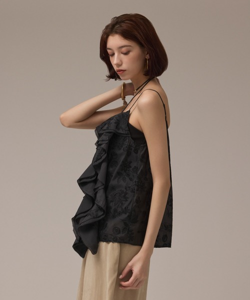 GRACE CONTINENTAL（グレースコンチネンタル）の「エンブロイダリーキャミブラウス（キャミソール・レディース・ピンク/ブラック・36）」の7枚目の写真