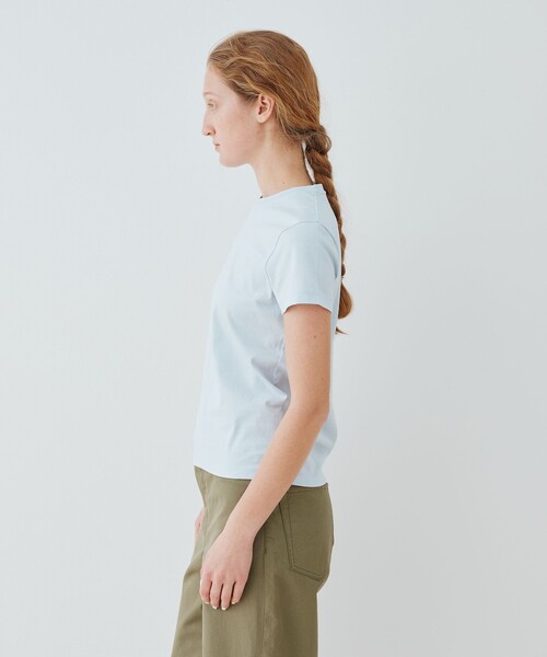 GALERIE VIE（ギャルリー ヴィー）の「ファインコットン クルーネックTシャツ（Tシャツ/カットソー・レディース・チャコールグレー/ブルー系その他2/ライトブルー/グレー系その他/ネイビー・FREE）」の9枚目の写真