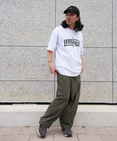 NOMANUAL(NOMANUAL)の「【NOMANUAL】アーチロゴTシャツ(Tシャツ/カットソー・メンズ・ブラック/ホワイト・M/L)」の20枚目の写真
