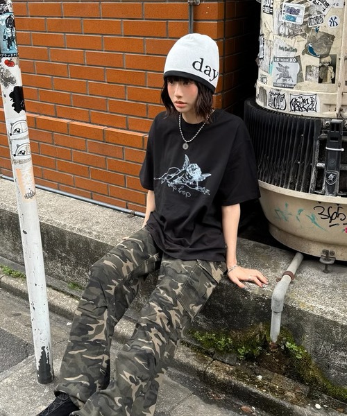 DAYDAY(デイデイ)の「キューピッドロゴ S/S Tシャツ(Tシャツ/カットソー・レディース・ブラック/ホワイト・L/M/XL)」の2枚目の写真