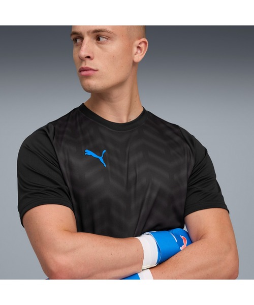 PUMA（プーマ）の「PUMA プーマ メンズ サッカー INDIVIDUALCUP 半袖 シャツ individualCUP Jersey（Tシャツ/カットソー・メンズ・ブラック×ブルー/ブルー系その他2・XX-LARGE/SMALL/MEDIUM/LARGE/X-LARGE）」の3枚目の写真