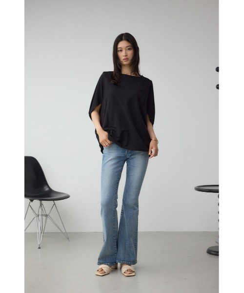 AZUL by moussy(アズールバイマウジー)の「C/T冷感ドルマントップス(Tシャツ/カットソー・レディース・ブラック/ブラック系その他/ライトグレー・FREE)」の17枚目の写真