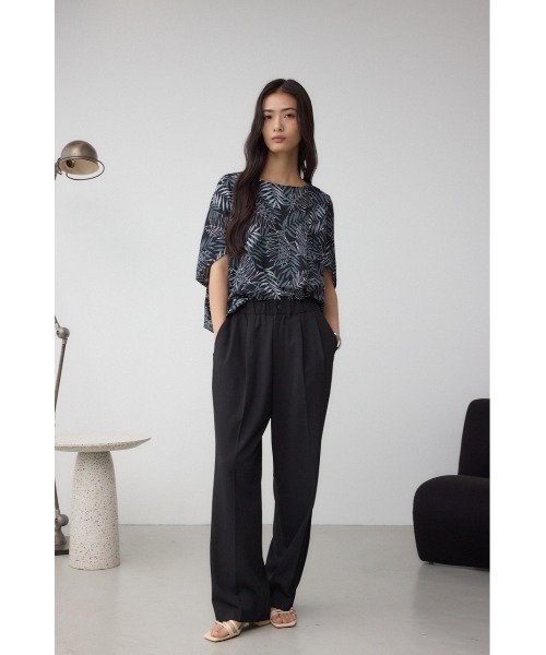 AZUL by moussy(アズールバイマウジー)の「C/T冷感ドルマントップス(Tシャツ/カットソー・レディース・ブラック/ブラック系その他/ライトグレー・FREE)」の8枚目の写真
