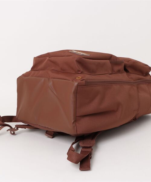 NIKE(ナイキ)の「《NIKEアパレル》ユーティリティスピードバックパック2.0(バックパック/リュック・メンズ・ブラウン/ブラック・フリー)」の4枚目の写真