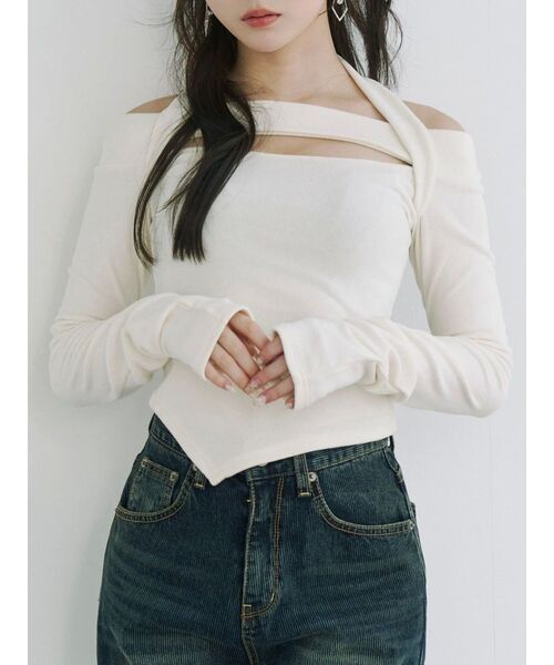 EATME(イートミー)の「ホルターネックオフショルTOP(Tシャツ/カットソー・レディース・グレー/ブラック/アイボリー/オレンジ・FREE)」の2枚目の写真